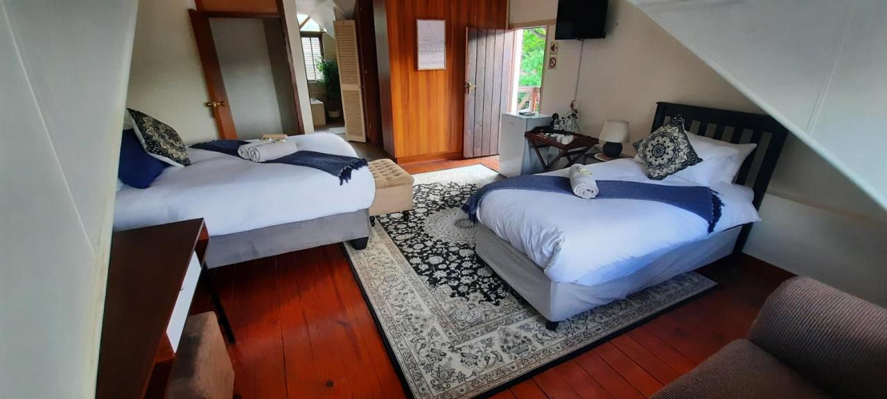 The Oak Potch Guesthouse Potchefstroom Exterior photo